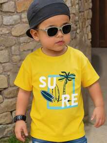 SHEIN Áo thun đơn giản, thoải mái cho bé trai, thích hợp cho mùa xuân/hè, kiểu dáng nghỉ dưỡng với họa tiết cây dừa và chữ in. - Nhiều màu - Xem 2