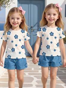 Set de 2 piezas de camiseta de manga corta con cuello redondo y estampado floral + pantalones cortos con estampado de flores azules para niñas de 4 a 7 años, de tela ligera y cómoda, adecuado para uso diario en primavera/verano - Multicolor - Ver 4
