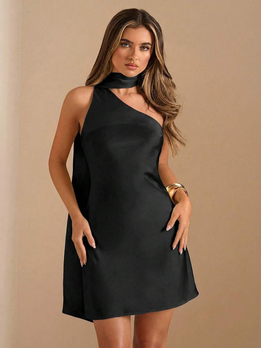 SHEIN BAE 秋冬純色黑色夏季優雅夜店風不對稱單肩露背迷你緞面洋裝,婚禮賓客禮服,女士雞尾酒會穿搭 - 黑色 - 查看 1