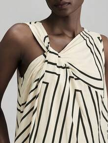 Ontre 现代都市风，简约舒适风，印花面料，女士上衣，女士背心，扭结设计，日常穿着，通勤穿着，休闲穿着，商务休闲服装 - 米色 - 查看 1