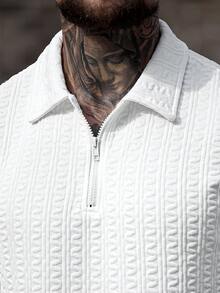 Manfinity CasualCool 男士夏季休闲 Polo 领半拉链短袖短裤套装，采用针织波浪条纹提花面料制成，适合户外活动、度假和休闲穿着。 - 白色 - 查看 7
