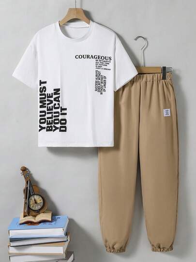 男童印花T恤套装（2件），包含T恤和卡其裤，面料柔软舒适，适合外出、拍照、上学、运动等各种场合，是大男孩夏季必备单品。