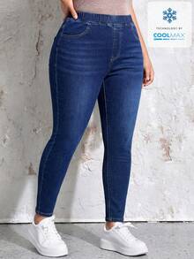 EMERY ROSE Plus Size Women Casual Everyday Wear Jeans With Pockets - Dark Wash - View 2