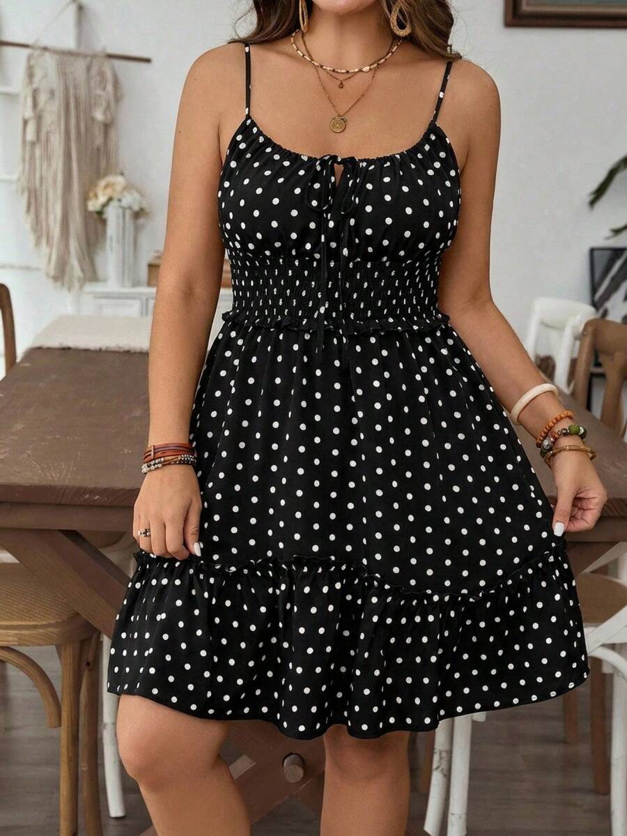 SHEIN VCAY 大码吊带系腰波点无袖休闲夏日连衣裙 - 黑色 - 查看 1