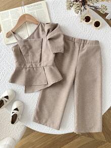 年轻女孩休闲简约舒适不对称领口花瓣袖荷叶边下摆上衣和裤子套装 - 杏色 - 查看 5