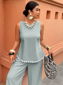 Weeklong Macacão feminino plus size sem mangas com detalhes em cores contrastantes e fenda na perna, ideal para férias casuais e para o dia a dia. - Menta verde - Ver 4