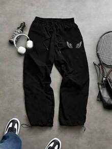 Manfinity Sport Corelite 男士哥特风印花T恤和运动裤套装 - 黑色 - 查看 3