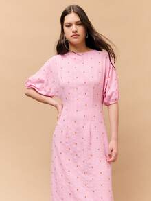 Nöista 粉色面料长裙，饰有橙色圆点，泡泡袖至肘部，腰部收紧，裙摆宽松。适合夏季、春季、音乐节、休闲、海滩、度假、假日等场合穿着。 - 粉色 - 查看 5