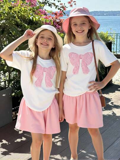 Girls Toddler Gentle Style Pink Lace Bow Decor Round Neck Short Sleeve T-Shirt And Shorts Set, Baby Girls Comfortable Round Neck Top + Shorts 4Y-7Y, Vacation & Daily Versatile Pink 2pcs Set, Suitable For Spring, Summer, Autumn, Winter