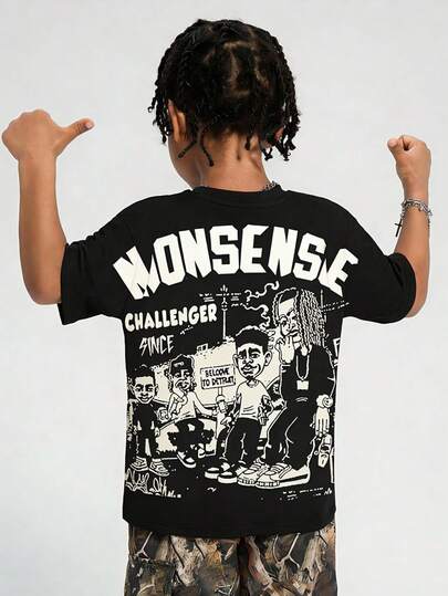 SHEIN 儿童男童休闲百搭舒适赛车字母印花圆领套头宽松短袖针织T恤，适合通勤上学、日常休闲度假旅行、运动以及春夏季节穿着。