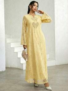 Al Najma Vestido feminino elegante com mangas flare em renda e detalhe de laço, estilo árabe. - Amarelo - Ver 3