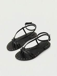 Nöista Sandal đế bằng quai mảnh cá tính với đế đính đinh tán và quai điều chỉnh được - Thoải mái tối ưu cho mọi ngày. - màu đen - Xem 1