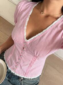 CovetEZ 粉色格子撞色蕾丝边短款花瓣袖单排扣休闲女式夏季衬衫 - 粉色 - 查看 6
