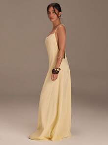 Athîral 女士休闲度假浅黄色露背吊带无袖连衣裙 - 淡黃色 - 查看 4