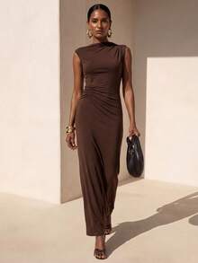 Zivah 2026春夏新款女装，适合情人节、音乐节、复活节、西部风、波西米亚风、纳什维尔风、派对、婚礼、晚宴、约会、聚会、生日、商务休闲、简约风格等场合，V领腰部褶皱性感露背修身长款派对连衣裙，露背连衣裙，女士裹身裙，惊艳连衣裙 - 咖啡棕 - 查看 4