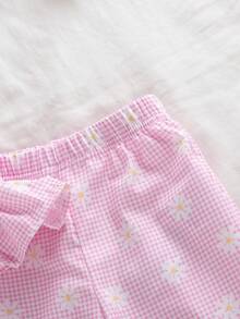 SHEIN Vintaside Kids 两件套女婴夏季时尚简约可爱蓝白格子印花背心上衣，饰有蝴蝶结，搭配同款格子印花裤子，适合户外、上学、旅行穿着。 - 粉色 - 查看 3