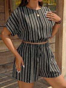 SHEIN LUNE Plus Size Women Striped Print Short Sleeve Top And Shorts 2 Pieces Set, Vacation - White - View 5