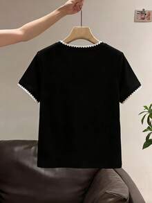 Resyla Women's V-Neck Contrast Trim Casual Everyday Short Sleeve T-Shirt - Black - View 2