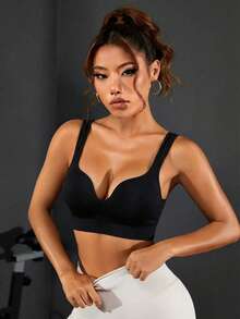 Velisys Velisys 2PCS Black And White Solid Color Thick Strap Wireless Seamless Sports Bra Pack,Summer Athleisure Gym Square Neck Built In Molded Cup Crop Tops - Multicolor - View 7