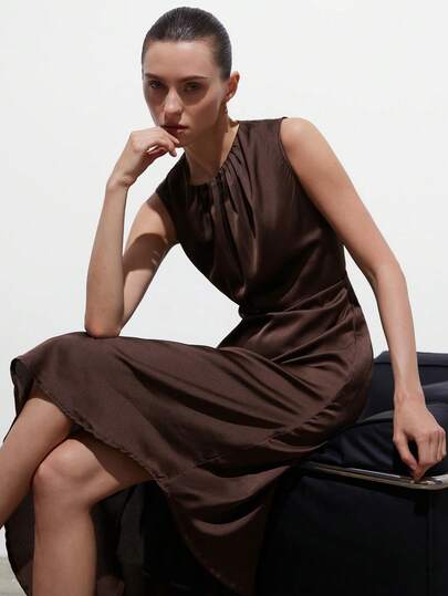 Aveloria Modichic Long Maxi Dress Satin Acetate Fabric Waist-Hugging A-Line Pleated Neckline Sleeveless Irregular Hem Design Elegant Dating Simple High-End Style Brown Dress Elegant Dresses For Women Wedding Guest Dress For Women