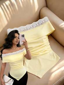 SHEIN Holidaya Áo thun ren phối màu trễ vai dành cho nữ, kiểu dáng bất đối xứng màu vàng nhạt, thích hợp cho mùa xuân/hè. - Màu vàng - Xem 4