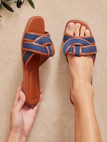 SHUZIA Sandal đế bằng kiểu dáng thanh lịch dành cho nữ, kiểu dáng đan chéo. - Màu xanh hải quân - Xem 2