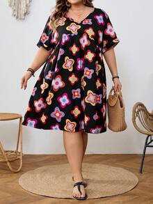 SHEIN CURVE+ Curve 尺码 US22 音乐节、海滨度假、波西米亚风女士全幅印花休闲度假连衣裙，女装/乡村/沙滩装/沙滩装/沙滩装 - 彩色 - 查看 8
