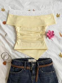 SHEIN Holidaya Áo thun ren phối màu trễ vai dành cho nữ, kiểu dáng bất đối xứng màu vàng nhạt, thích hợp cho mùa xuân/hè. - Màu vàng - Xem 2