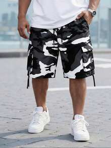 DRIVNCORE Plus Size Men's Camouflage Print Slant Pocket Casual Cargo Shorts Oversized Shorts For Men Camo Sweat Shorts Men Camouflage Shorts Men Streetwear Shorts - Black and White - View 2