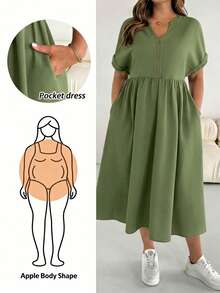 SHEIN Essnce 大码女式纯色V领褶皱休闲派对连衣裙 - 綠色 - 查看 1