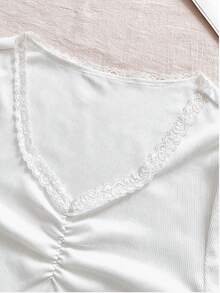 Rina Fox Áo thun dài tay nữ thời trang thường ngày, thanh lịch, dễ thương, kẻ sọc, phối ren. - trắng - Xem 4