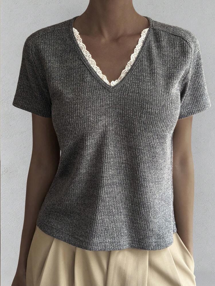 Women's V-Neck Lace Patchwork Short Sleeve Casual T-Shirt
