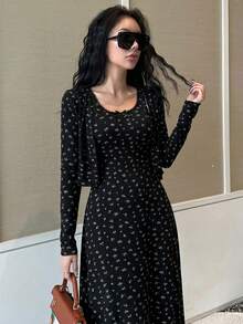 DAZY Ditsy Floral Sleep Dress & Button Placket Top Sleepwear Pajama Set For Women, Fall Winter Clothes - Black - View 2
