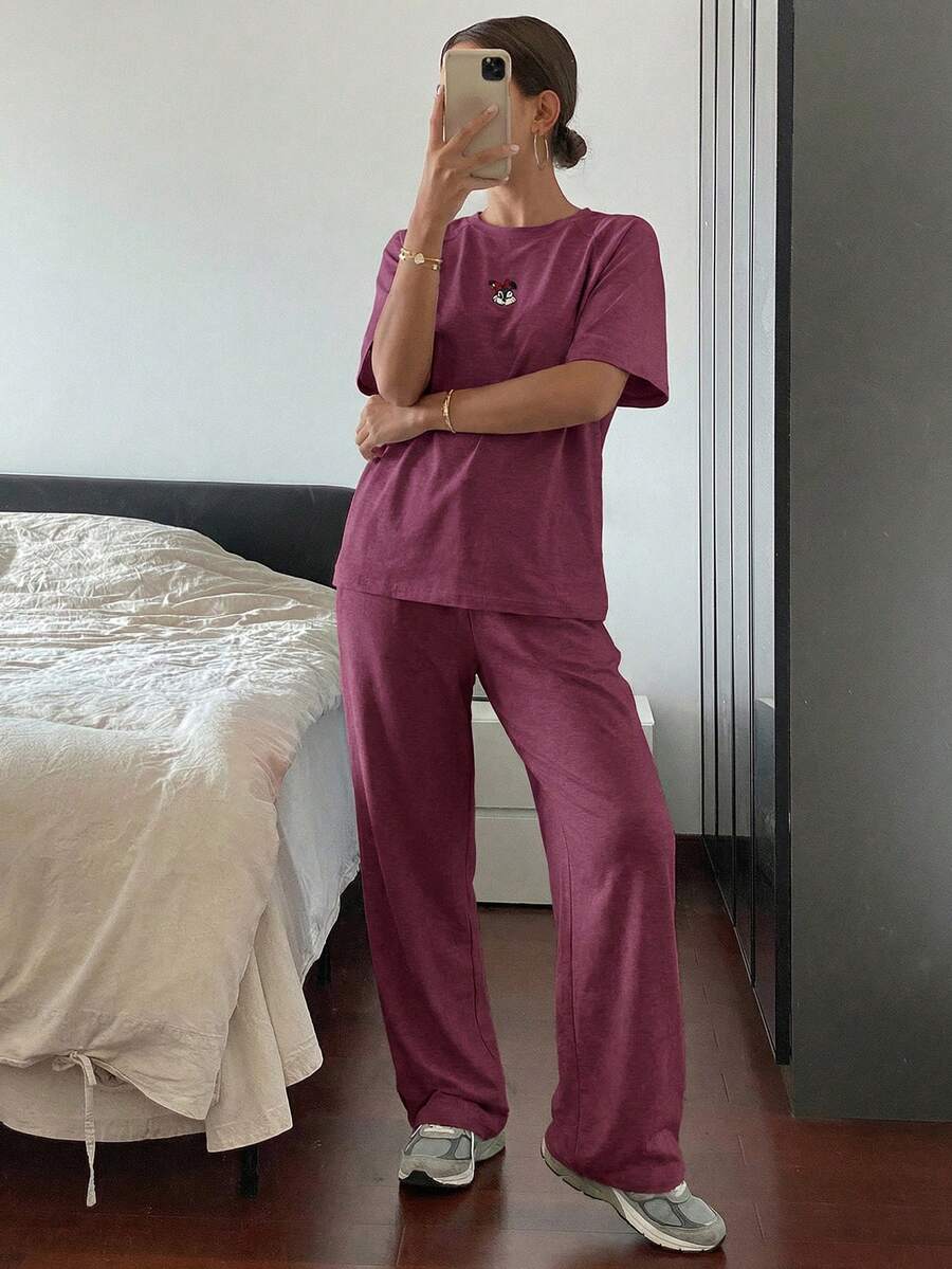 DAZY Cute Cartoon Print Raglan Sleeve Loose Pajama Set - Red Violet - View 1