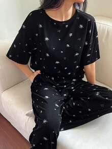 DAZY Ditsy Floral Loose Fit Short Sleeve Top And Pants Pajama Set - Black - View 4
