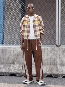 EVRINFINITE 男士撞色条纹抽绳腰字母印花简约长裤 - 咖啡棕 - 查看 3