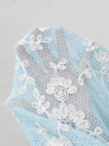 EMERY ROSE 1 件装女士新款浅蓝色蕾丝长袖衬衫，饰有精致的杏色花卉印花，V 领设计，珍珠纽扣闭合，喇叭袖口，优雅风格，适合休闲、度假、通勤、办公、日常穿着，柔软舒适的梭织面料，可机洗 - 淺藍色 - 查看 5