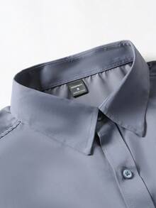 Manfinity Mode Men Solid Color Regular-Shoulder Button Front Casual Everyday Shirt, Formal, Ceremony - Light Grey - View 4