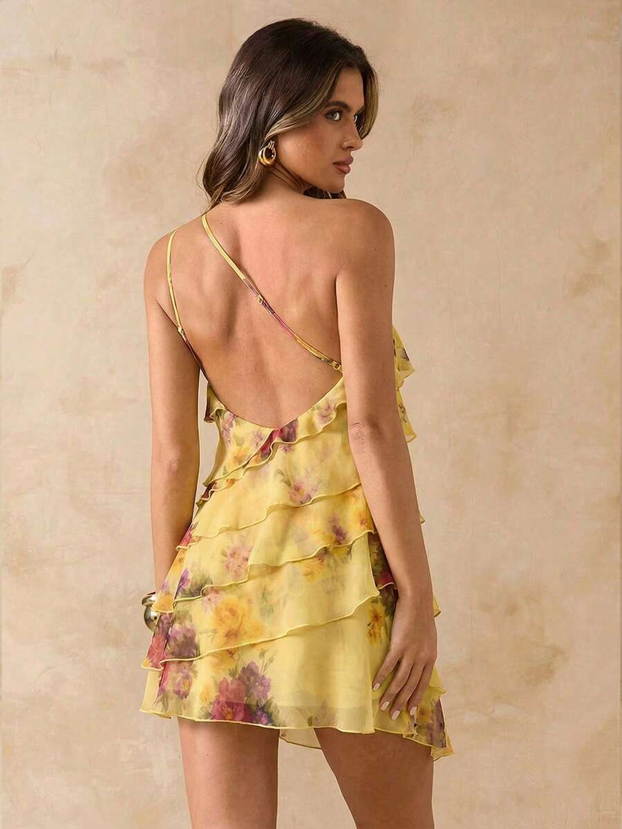 SHEIN BAE Đầm ngắn dáng suông, họa tiết hoa nhí, màu vàng, kiểu dáng ngọt ngào lãng mạn, hở lưng, buộc dây, xếp tầng, thích hợp cho kỳ nghỉ, đi biển, tiệc tùng, lễ hội âm nhạc, lễ tốt nghiệp, tựu trường. - Vàng nhạt - Xem 1