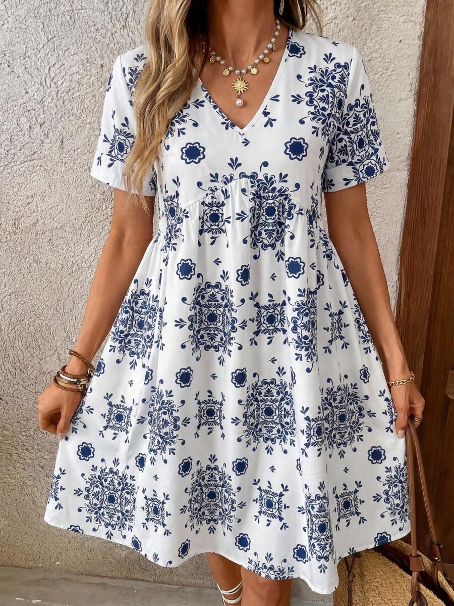 EMERY ROSE Women's Casual Vacation Allover Print Mini Dress - Blue and White - View 1