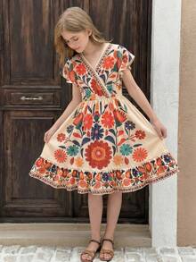 SHEIN Tween Girl Beige Summer Boho Holiday Tea Party Floral Print Flutter Sleeve V-Neck Maxi Dress,Kids Elegant Vintage Flower Sunday Beach Vacation Dress - Multicolor - View 4