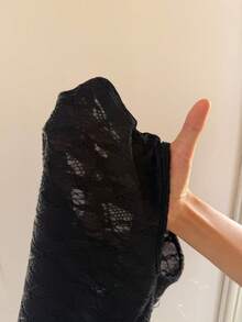 Muchica Áo tank top ôm sát người màu đen dệt kim bất đối xứng dành cho nữ - màu đen - Xem 6