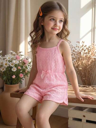 SHEIN Elladie kids Combinaison minimaliste rose à bretelles avec décoration de nœud à la taille, combi-short décontracté et sportive pour l'été pour jeune fille