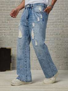 GALLERY FADE Men's Ripped Slant Pocket Casual Daily Denim Jeans - Light Wash - View 3