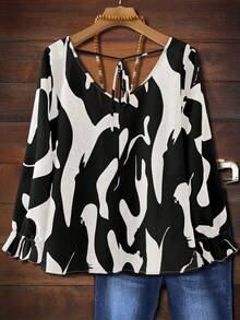 EMERY ROSE Plus Size Women V-Neck Back Tie Full Print Long Sleeve Autumn Blouse - Black - View 2