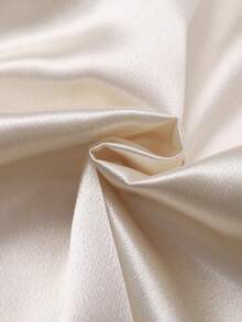 GlowEve CURVE 通勤时尚褶皱缎面无袖上衣，新款夏季优雅大码女式背心 - 杏色 - 查看 7