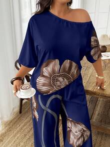 Weeklong Conjunto feminino plus size de blusa solta com gola assimétrica estampada e calça reta, 2 peças, ideal para férias e uso diário, primavera/verão. - Multicolorido - Ver 5