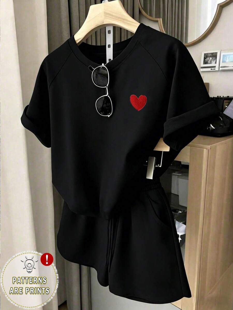 1 Set Tween Girls Casual Comfortable Fashion Minimalist Versatile Creative Heart Pattern Raglan Sleeve Top And Shorts Summer Outfits - Black - View 1