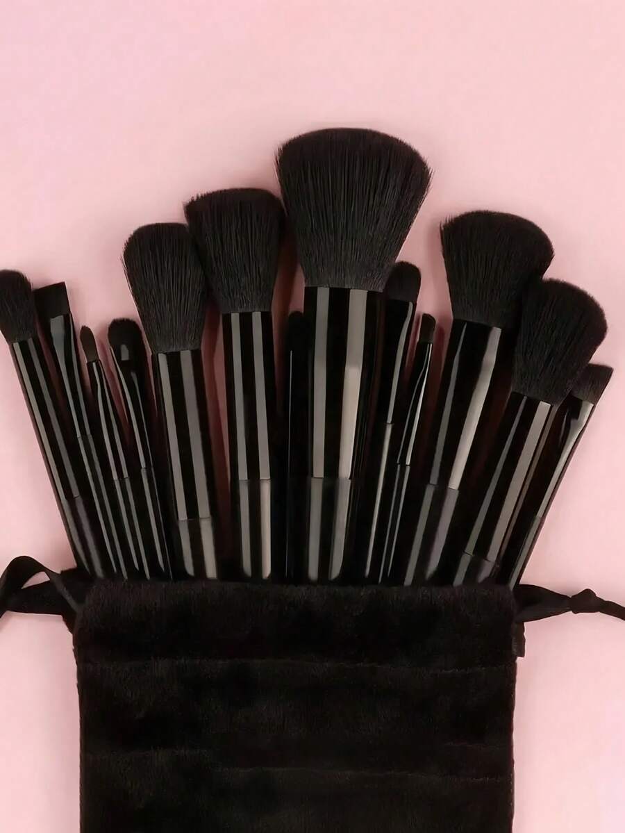 13PCS Makeup Brush Set, With Soft And Elastic Texture, Including Professional Makeup Foundation Brush, Powder Brush, Eyeshadow Brush, Kabuki Brush And Blending Brush. It Is An Excellent Beauty Gift For Makeup Beginners. Black, Makeup Brush Set, Complete Makeup Tools, Makeup Gift Set. - Black - View 1