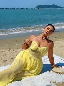 Sunnyshic Plus Size Sexy Off-Shoulder Backless Jumpsuit - Light Yellow - View 5